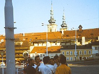 EBI 1987 Sir 040  Praha Pohořelec - setkání u sousoší Tycho Brahe - Johannes Kepler. Druhá etapa 6. 7. 1987