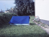 EBI 1988 Sir 011  Neděle 3. 7. 1988. Privátní hotel kouzelníka Žita - Josefa Bartošky. U hotelu zaparkovaný jeho kočár...