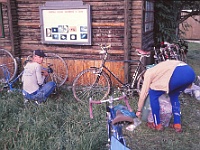 EBI 1989 Sir 100  Sobota 15. 7. 1989. Hvězdárna Žilina - cíl EBI 1989. Karel Strašil (poprvé na Ebicyklu) a Josef Vondrouš