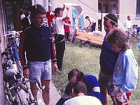 EBI 1990 Sir 027  Úterý 10. 7. 1990 Chyše. Vlevo František Vaclík, vpravo Luboš Vaclík a za ním Bohumír Kratoška (oba poprvé na Ebicyklu)