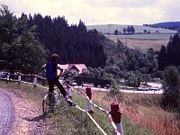 EBI 1990 Sir 045  Čtvrtá etapa středa 11. 7. 1990 - serpentiny u Černošína