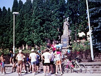 Ebi 1992 Paedr 032  17.7.1992 Komňa - pomník J.A.Komenského