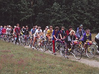EBI 1992 Sir 013  První etapa neděle 12. 7. 1992. Trocnov - hromadný start od sochy Jana Žižky