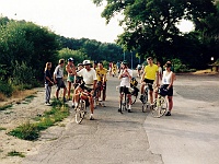 Ebi 1995 Paedr 014  5.8.1995 konce kochání Děvínem. Do Bratislavy odjezd velí Podžito