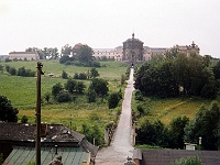 Ebi 1996 Paedr 011  29.7.1996 Kuks - špitál cesta od zámku