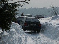 SKI 2005 Mirek 005  Raková, Parkujeme na cestě - sobota, 26. února