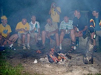 Ebi 2007 Ottakarka 77  Chvílem bylo docela zahuleno, buď nebylo dříví tak úplně suché nebo někdo zapomněl šlukovat.