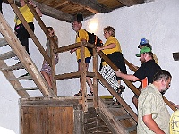 Ebi 2007 Sirka 017  Ve věži Jihlavské astronomické společnosti - hejtman, Dominika, Sir, Katka, Eddy, Martin, Tarant