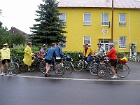 Ebi 2008 Ottakarka 025  Ebirojení ebicyklistů v Dlhém nad Cirochou.