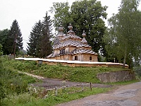 Ebi 2008 Ottakarka 038  Další dřevěný chrám, tentokrát v Bodružalu.