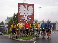 Ebi 2008 Ottakarka 043  Ebicyklisté překonali i hranici Panstwa polskego.