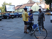 Ebicykl 2008 Sejut  013  Příjezd vozové hradby a některých Ebicyklistů do Popradu