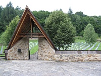 Ebi 2008 Viktor 094  Hunkovce - německý válečný hřbitov z 2.sv.války