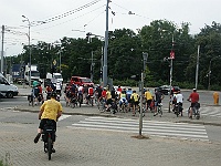 Ebi 2009 Janata 119  6. etapa - Brno, Ebicyklisté na křižovatce