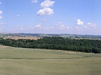 Ebi 2009 Riha 000d  Panoramatický výhled z rozhledny směrem na Bílovec a na nově stavěnou dálnici.