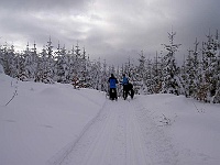 Ski 2010 Ottakarka 29  Posilnění pravou slivovičkou vždycky bodne