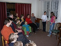 SKI 2011 Mirek 31  O kulturu v sobotu večer se postaraly Adélka a Blanka.