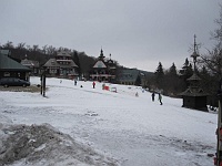 SKI 2011 Ottakarka 03  Na Pustevnách ale bylo přesto docela živo.