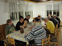 SKI 2011 Ottakarka 32  Všichni bez rozdílu jsme si znamenitě pochutnali.