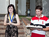 Ebi 2012 Roman 031  Starostka Drásova mgr. Bočková a její zástupce ing. Podal vítají Ebicykl českým česnekem