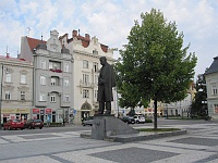 EBI 2012 Ottakarka 101  Socha T. G. Masaryka na náměstí v Prostějově.