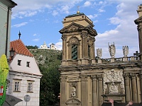 Ebi 2012 Riha 170  Mikulov – průhled z náměstí na Svatý kopeček.