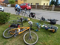 EBI 2015 Mirek 014  Liberec, Někteří si ani nezaparkovali kola - neděle, 26. července