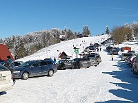 SKI 2015 Mirek 055  Přeplněné parkoviště na Kohútce - sobota, 7. února