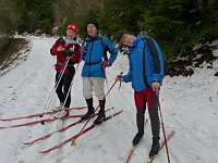 SKI 2016 Mirek 008  3 km před Martiňákem končí sníh a Simulant kroutí hlavou - čtvrtek, 18. února