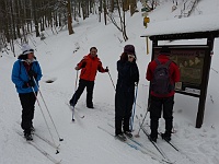 SKI 2016 Mirek 041  Karin, Iljušin, Jája a Kája na Maňákách - sobota, 20. února