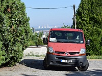 Ebi 2017 Mateno 136  3.8.,Vozová hradba pred HV v Hlohovci - v pozadí jadrová elektráreň Jaslovské Bohunice