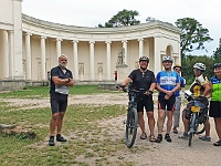 Ebi 2019 Mateno073  5. 8. pri Chráme Tří Grácií