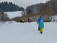 SKI 2019 Mirek 056  Cestou k ledopádům potkáváme hodně lidí (Martin, Viki) - sobota, 9. února