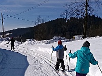 Ski 2019 July 06  Konečne trafili stopu  (Maťko, Viki a Kubko)