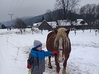 Ski 2019 July 12  A jabĺčko nemáš.  Bohuš mi dal aspoň banán. (Martinko)