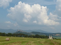 EBI 2021 Mirek 004  Pohled z Krížovej hory na majestátní spišský hrad - sobota, 17. července