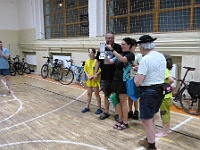EBI 2021 Mirek 028  Hejtman uděluje Obertovcům čestné tituly Mecenášů Ebicyklu - sobota, 17. července