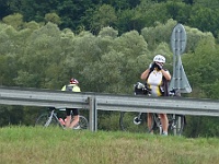 EBI 2021 Mirek 100  Zdálky nás sledují Bohouš a CykloRadka - úterý, 20. července