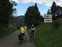 EBI 2021 Mirek 214  Dojíždíme do obce Ubla (Láďa, Martin) - čtvrtek, 22. července