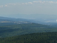 EBI 2022 Mirek 130  V dálce za Měděncem je Ještěd (vzdálenost 147 km). - úterý, 9. srpna