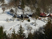 Ski 2023 Mirek 003  Osada Rumanovec pod Kohútkou je zasypána sněhem. - středa, 15. února