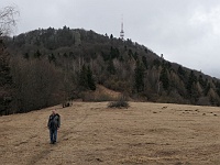 SKI 2024 Mirek 034  Už vidíme vrcholek Sitna. (Hom) - sobota, 24. února 2024