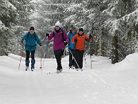 SKI 2025 Mirek 012  Ilona z neznámých důvodů mění stopu. - čtvrtek, 13. února