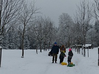 SKI 2025 Mirek 056  Cesta nyní patří dětem. - sobota, 15. února