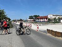 EBI 2026 Mirek 003  Na prvním kilometru musíme překonat stavbu křižovatky v Zašové. (Martin, Láďa) - sobota, 25. července