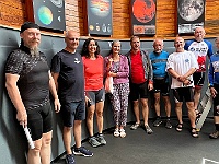 EBI 2026 Mirek 095  V kopuli u největšího dalekohledu (Pavúkmistr, Marek, Růžena, Karin, Martin, Evžen, Láďa, Martin Poupa, Hillary). - úterý, 28. července