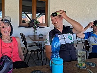 EBI 2026 Mirek 183  Rozpálená čela jsme si ale v restauraci zchladili. - pátek, 31. července