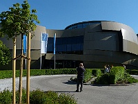 EbiCERN 2025 Mirek 001  První den jsme přijeli k hlavní budově ESO v Garchingu. - středa, 14. května