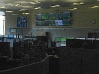 EbiCERN 2025 Mirek 063  která se nacházela za polopropustnou skleněnou stěnou. - čtvrtek, 15. května