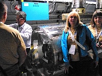 EbiCERN 2025 Mirek 076  “Roura“ urychlovače s lidským v měřítkem (Lenka a Hana). - čtvrtek, 15. května